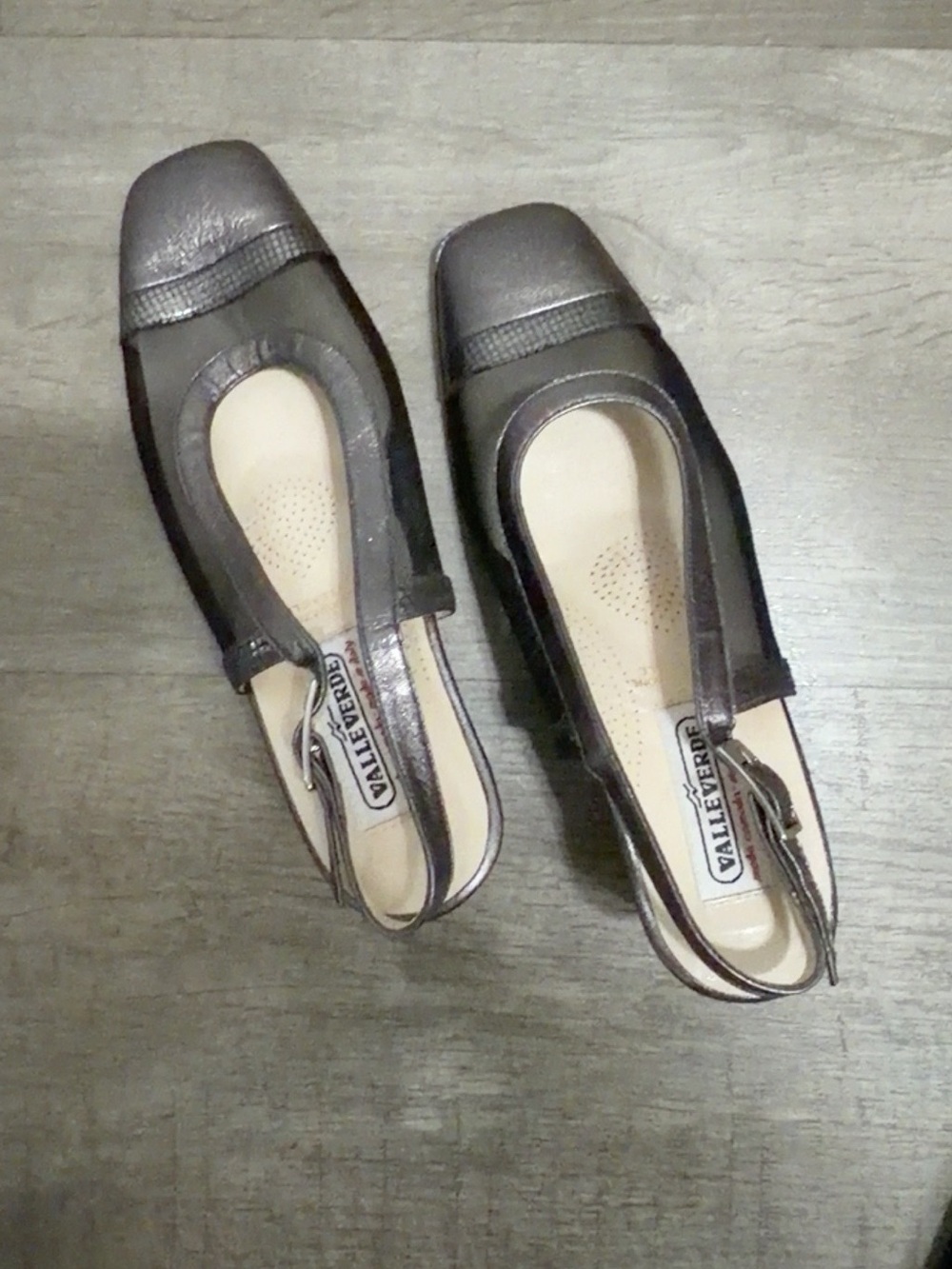 Metallic Gray Slingback pumps